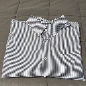 Southern Tide Classic fit long sleeved button down shirt.  XXL